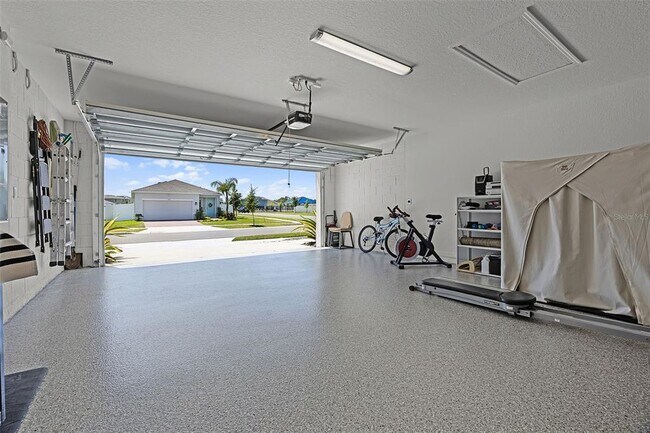 Building Photo - 1535 Eucalyptus Wy
