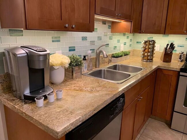 Building Photo - 2575 S Kihei Rd