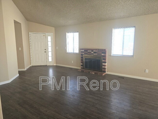 Building Photo - 4319 Pescado Way