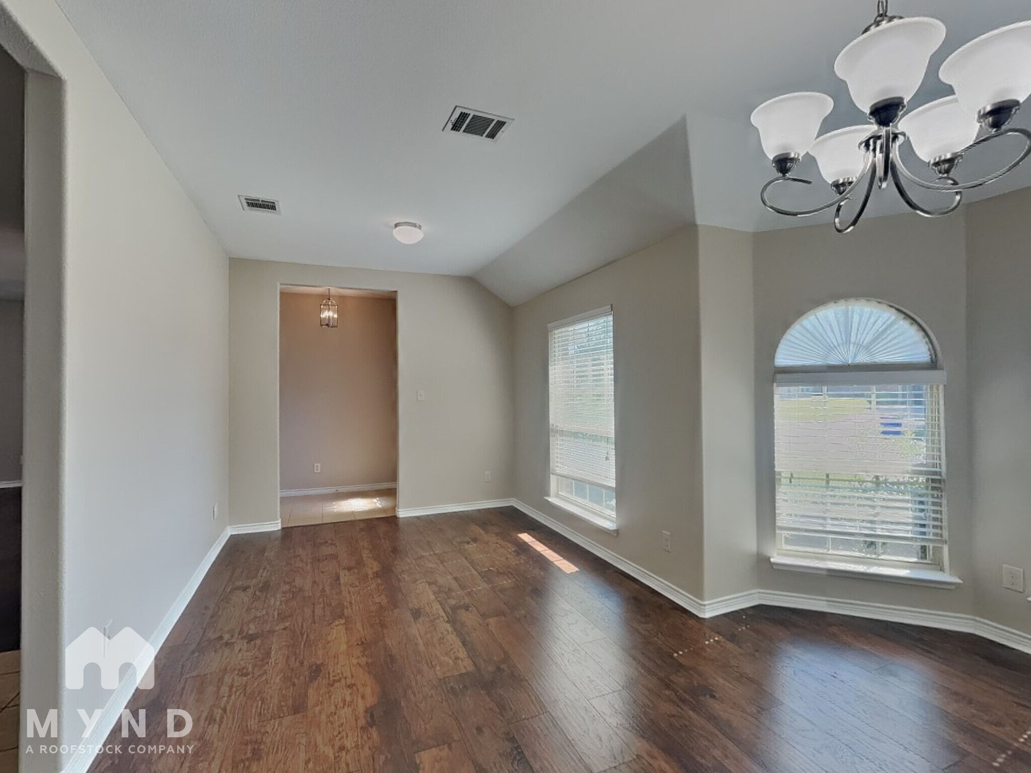 Building Photo - 1020 Hiddencreek Dr