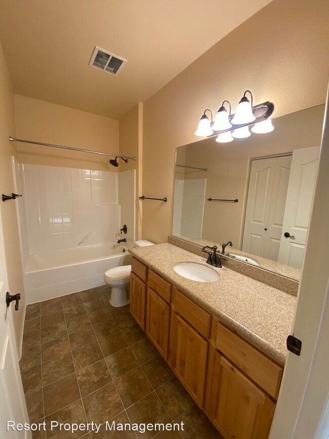 Building Photo - 2 br, 2 bath House - 6850 N Spurwing Loop 200