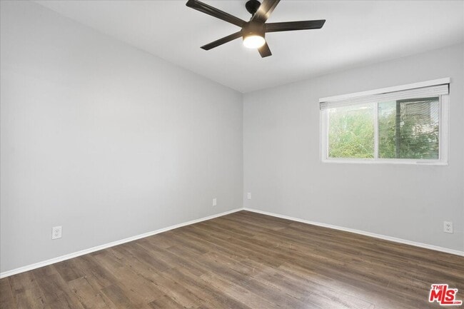 Building Photo - 3320 Pacific Ave