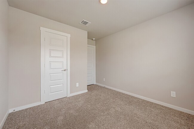 Building Photo - 19010 Norbury Pk Ln