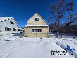 Building Photo - 3 bedroom in Billings MT 59101