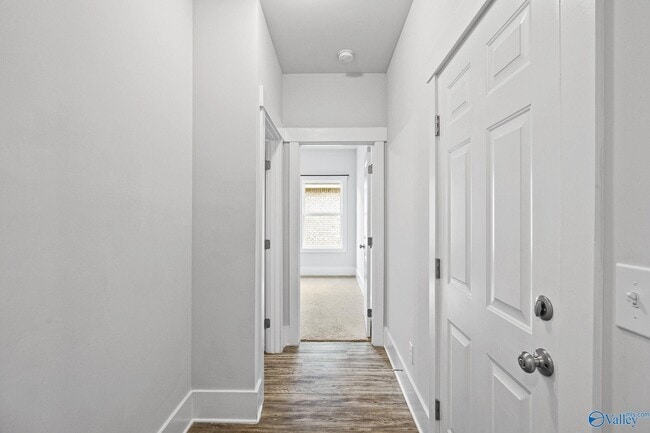 Building Photo - 6073 Thorntons Way Cir NW