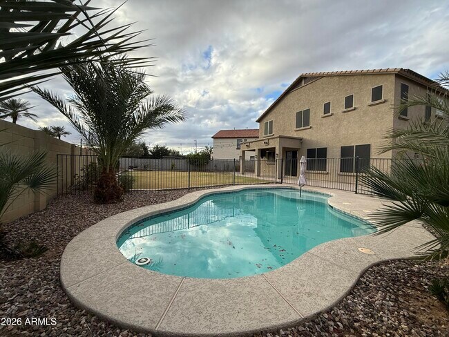 Building Photo - 15459 W Monterosa St