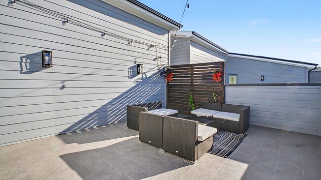 Building Photo - 2802 Tierwester St