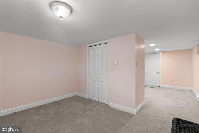 Building Photo - 1500 Augustine Ave
