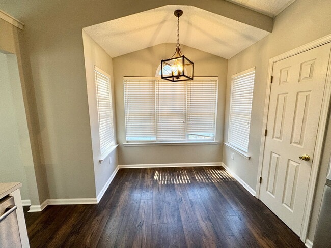 Building Photo - The perfect 3 bed, 2 bath home located in Easley