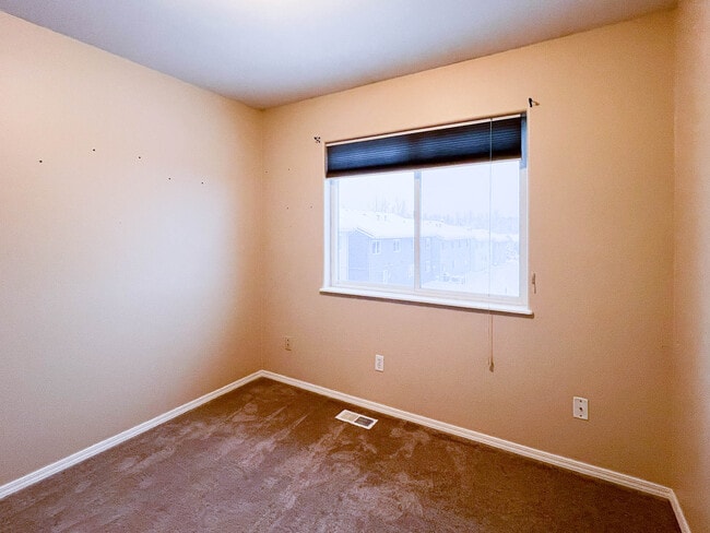 Building Photo - 17488 Fire Eagle Way