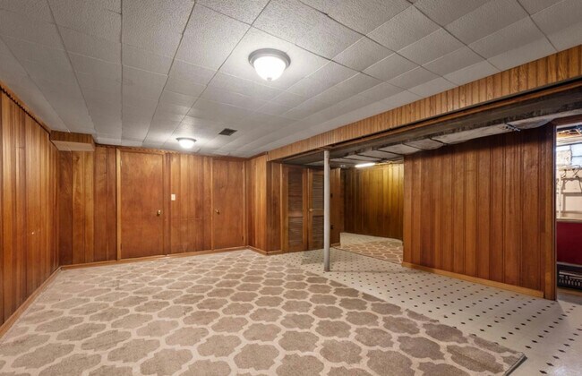 Building Photo - 6957 N Caldwell Ave