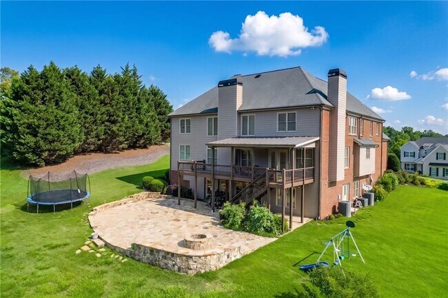 Building Photo - 4612 Grandview Pkwy