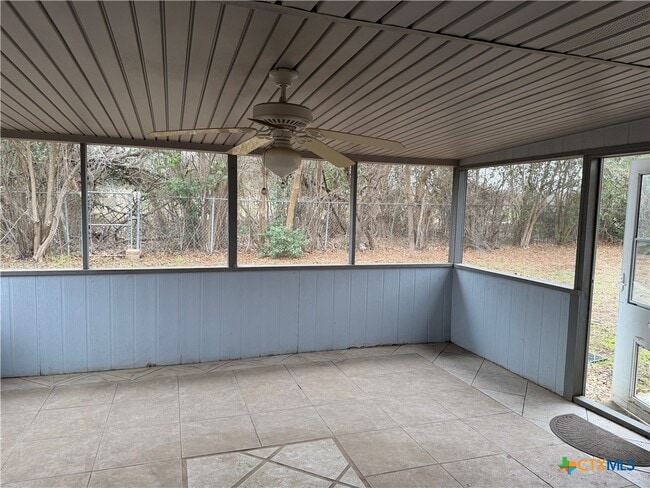 Building Photo - 904 Palmetto St