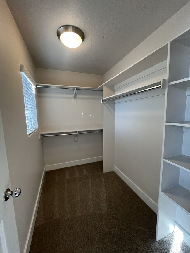 Building Photo - 2241 W 450 S