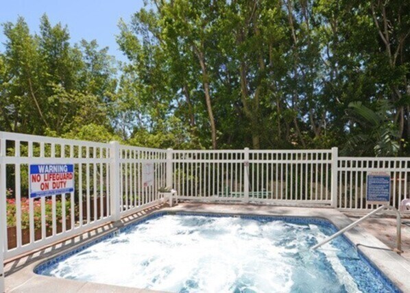 Spa - 10535 Wilshire Blvd