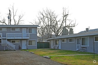 Building Photo - Palm Circle Apartments