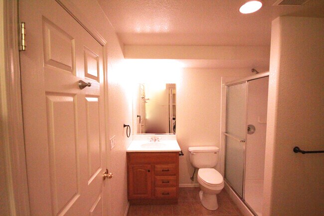 4th bathroom - 141 Rowena Pl