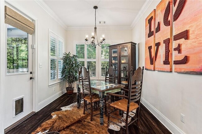 Building Photo - 12099 Jones Rd