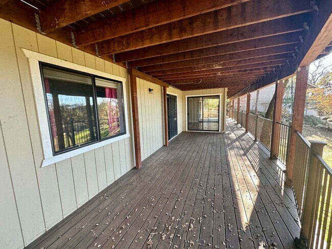 Building Photo - Beautiful 4-Bedroom Home with Stunning Views in Lake Wildwood, Penn Valley