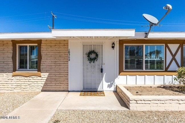 Building Photo - 10362 W Oakmont Dr