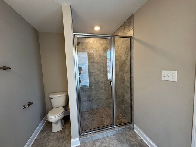 Building Photo - Gorgeous Single Family Home