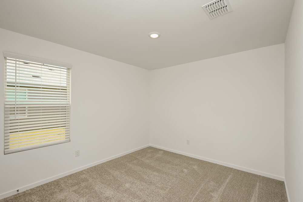 Building Photo - 1644 Limpkin Dr