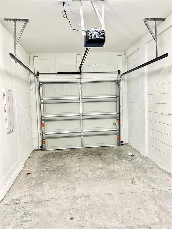 Building Photo - 1398 Captiva Cv