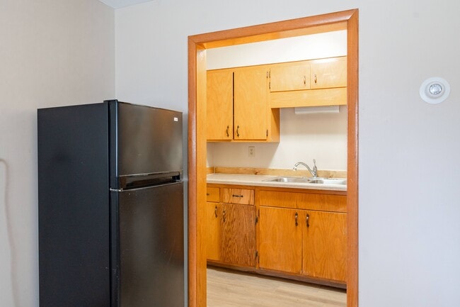 Fargo, ND Birchwood Apartments | 01A | Kitchen - Birchwood 1
