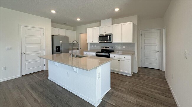 Building Photo - 2505 Ribbon Fall Ave