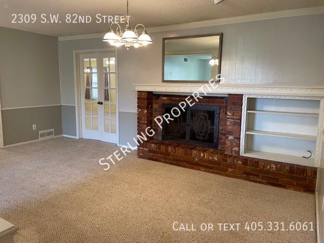 Building Photo - 2309 SW 82nd St