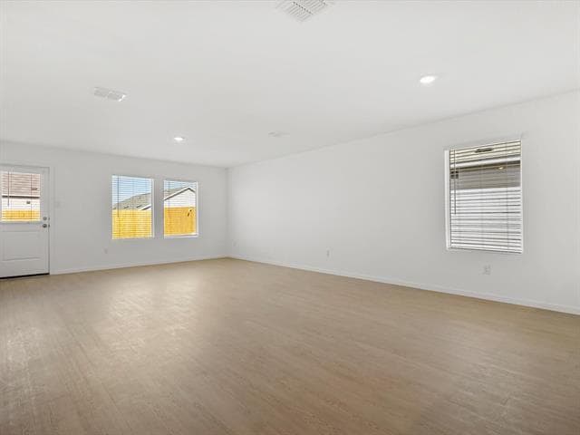 Building Photo - 3016 Tooley Dr