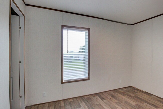 Building Photo - 295 Seays Rd