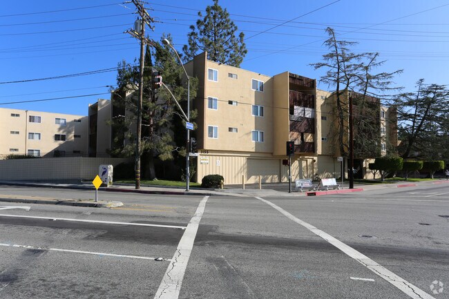 Building Photo - Pennsylvania Apartments