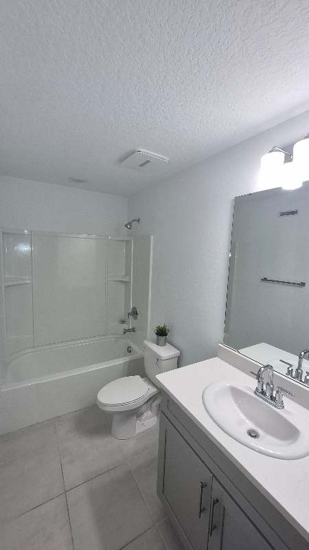 Building Photo - 3563 Davenport Creek Ct