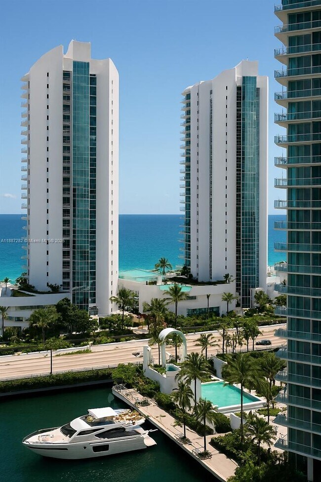 Primary Photo - 250 Sunny Isles Blvd