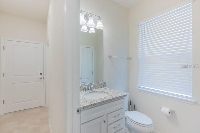 Building Photo - 7215 Oakmoss Loop