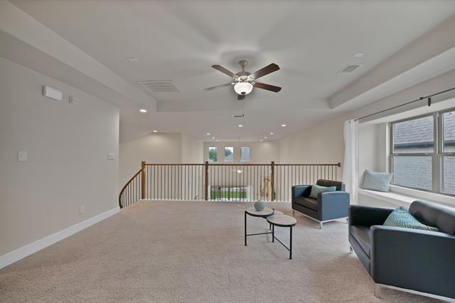 Building Photo - 2325 Hyer Pl
