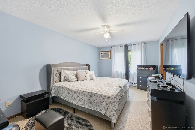 Building Photo - 25 Washington St