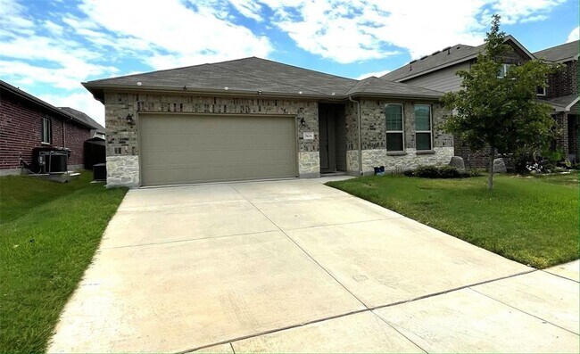 Building Photo - 5616 Las Lomas Ln