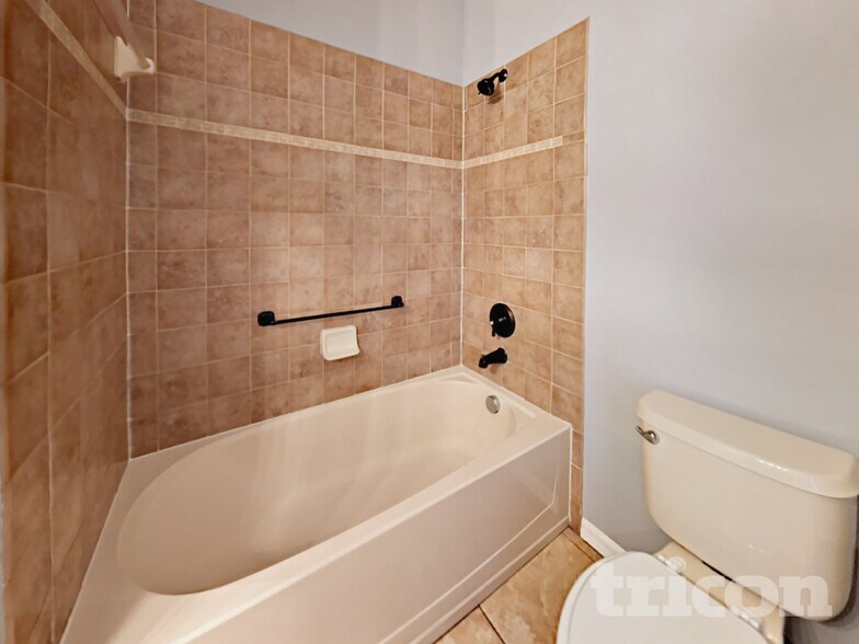 Building Photo - 13386 Teaberry Ln