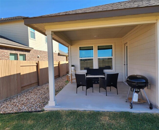 Building Photo - 14508 Heartland Dr