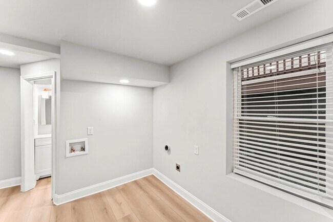Building Photo - 2128 Hosea L Williams Dr NE