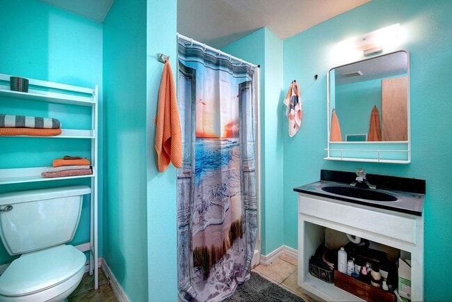 Building Photo - 13027 40th Ave S