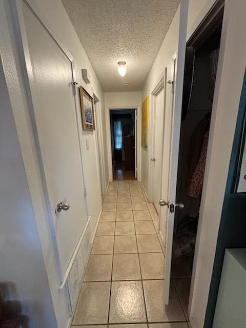 Building Photo - 3319 Dolphin Dr