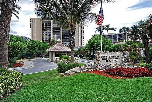 Primary Photo - 4740 S Ocean Blvd