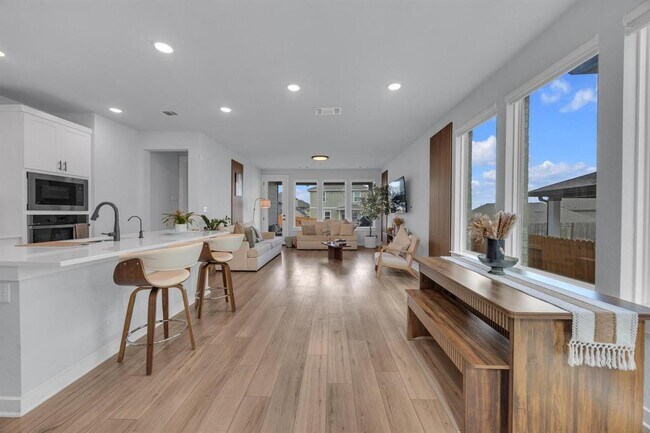 Building Photo - 6404 Mallord Brook Bend