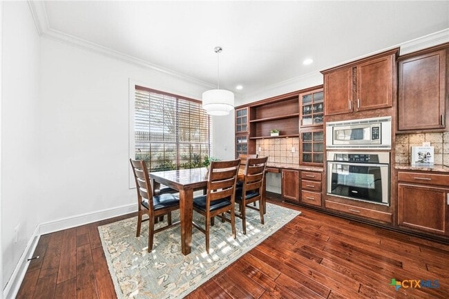 Building Photo - 3107 Sweetwater Cove