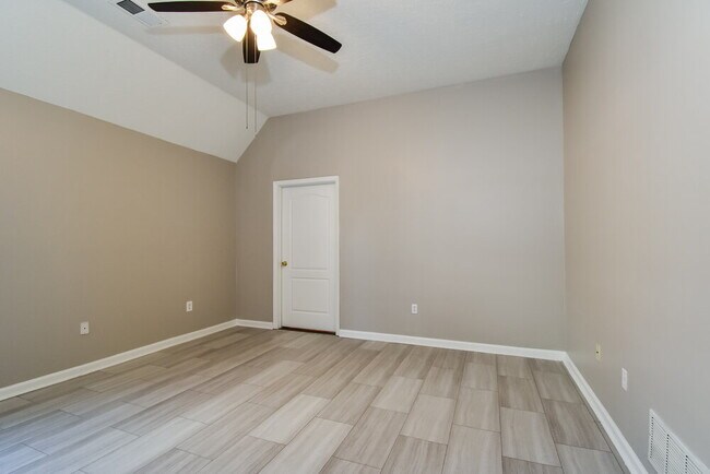 Building Photo - 7354 Pamela Cove