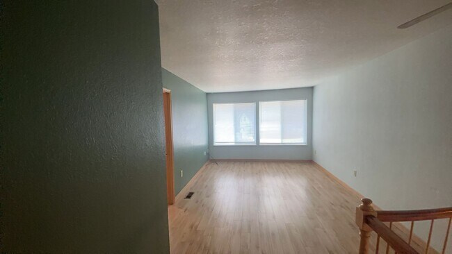 Building Photo - 2791 NW Kline St
