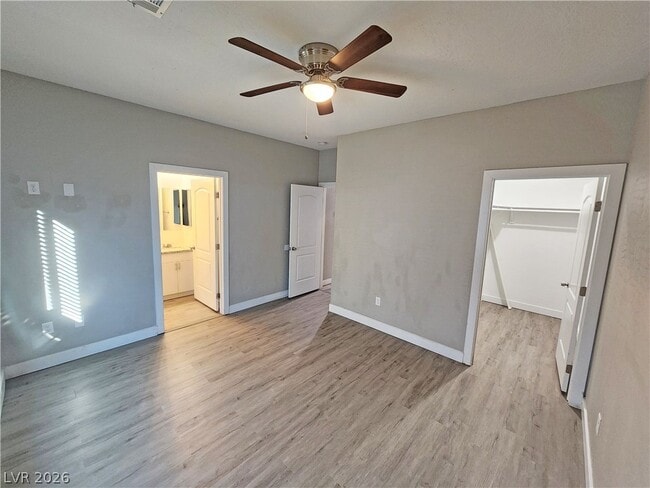 Building Photo - 1121 Sixshooter Ave